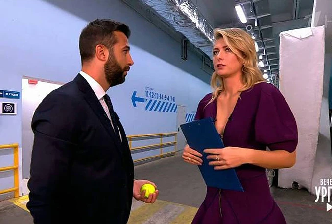 Marija Šarapova u emisiji uživo bez gaćica i grudnjaka