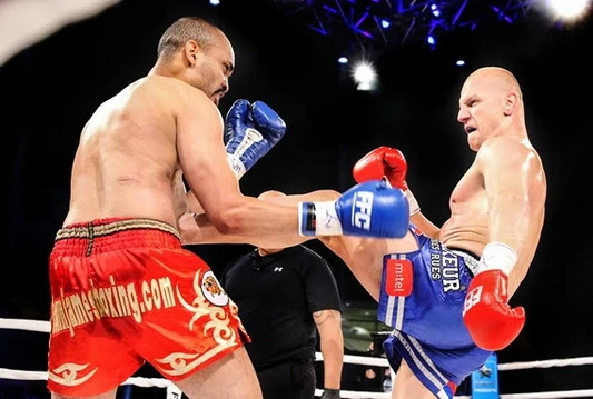 FFC 28: Denis 'Lumberjack' Marjanović brani pojas u Ateni