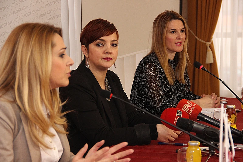 U Mostaru i Sarajevu 'Valentinovo' uz Ninu Badrić