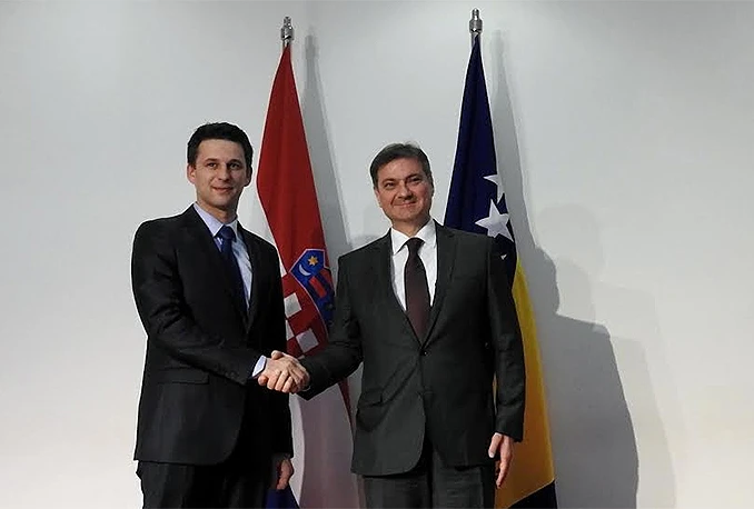 Vijeće ministara BiH demantiralo Mostovo priopćenje u slučaju 'entitet'