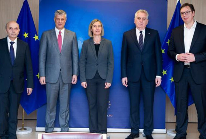Ultimatum Srbima: Priznajte Kosovo ili ne prezamo od ničega