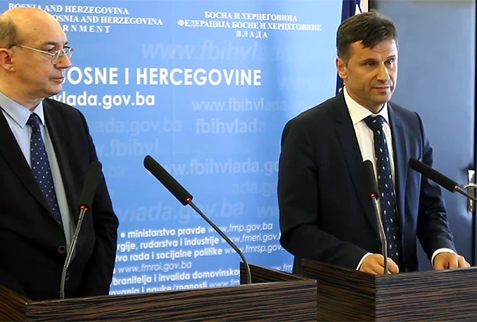Novalić: Ne igrajte se s egzistencijom umirovljenika