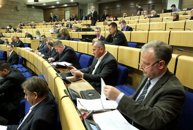 Dom naroda - Osigurati izvršenje presude Ustavnog suda FBiH