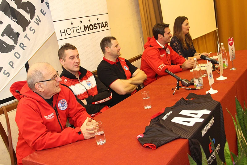 Rukometaši Zrinjskog odlučni u Mostar donijeti trofej