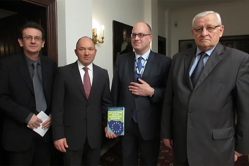 Ogledi o državnosti: Predstavljeno englesko izdanje knjige prof. dr. Mirka Pejanovića