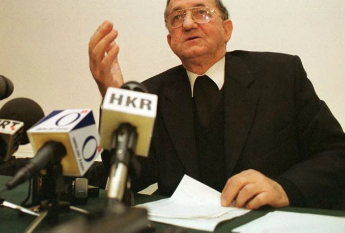 Umro don Anto Baković