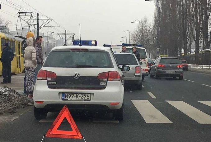 Sarajevo: U naletu automobila poginuo pješak
