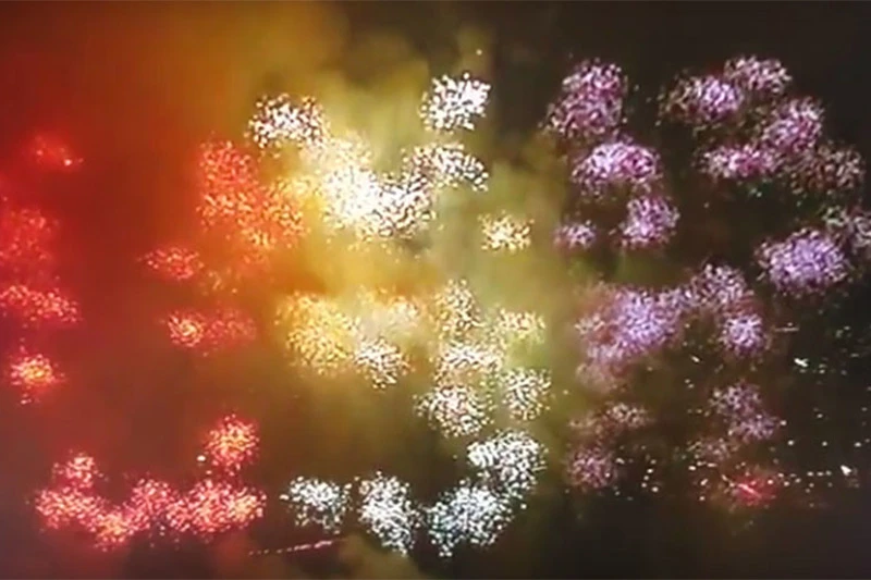 VIDEO | Blamaža – Trumpov vatromet se pretvorio u ruski