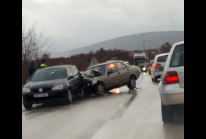 Teža nesreća kod Stoca, ozlijeđene tri osobe