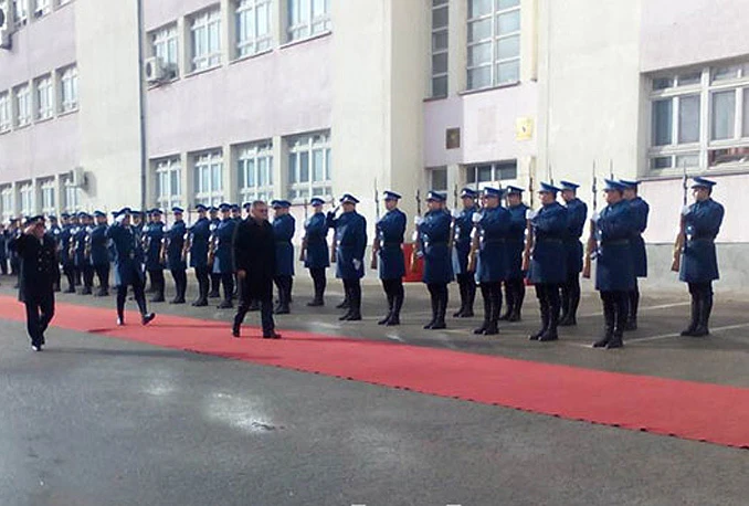 U vojarni 'Kozara' počasna jedinica OSBiH predala raport Ivaniću