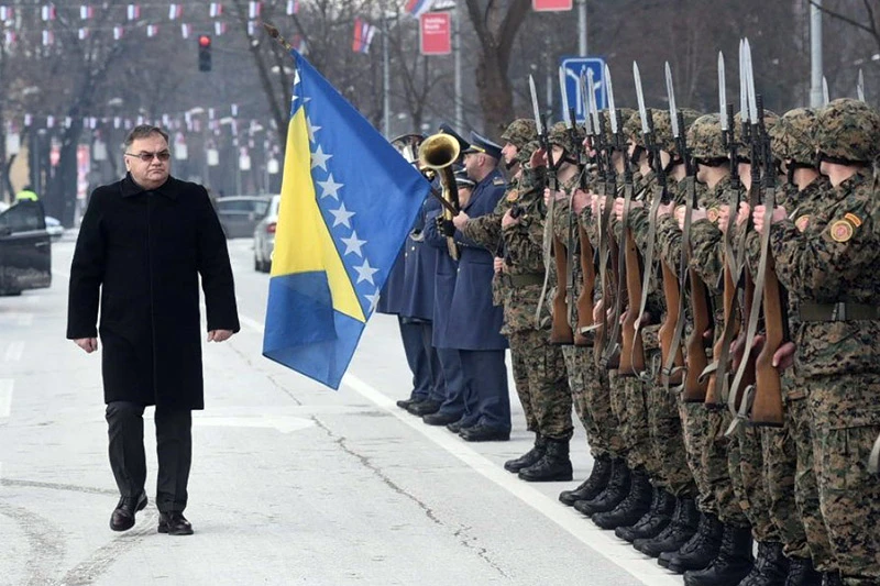 Mladen Ivanić, pučista u pokušaju