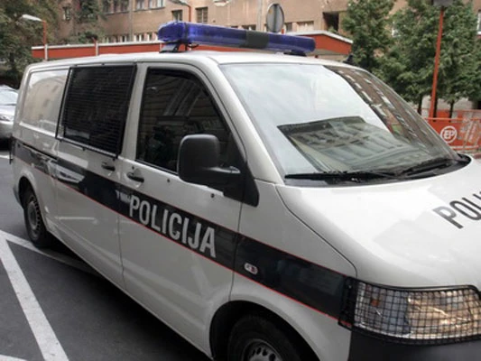 Nova eksplozija u Sarajevu: Bombom na garažu i automobil