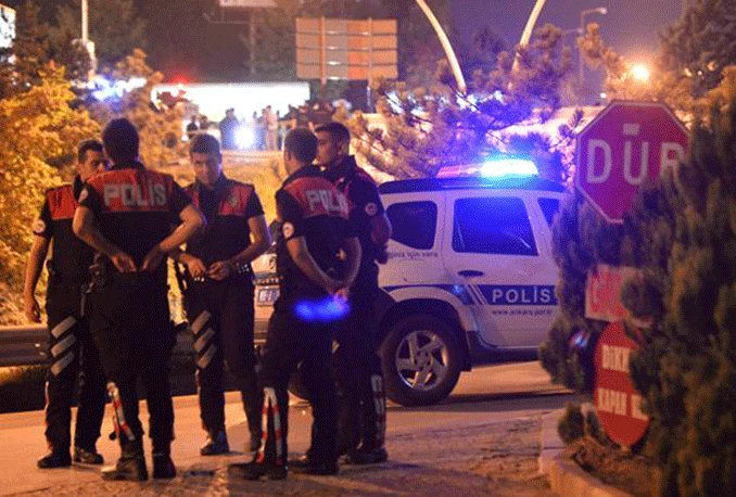 Turske vlasti uhitile 60 poslovnih ljudi osumnjičenih za veza s Gulenom