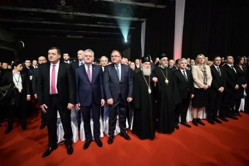 Rusi spominju rat zbog Dodika