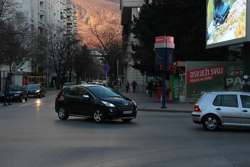 Mostar, nakratko, izašao iz minusa