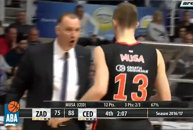 Zadrani skandirali Džananu: ''Musa Turčine, napuši se k******''