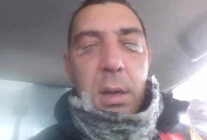 Vatrogasac sa zaleđenim trepavicama heroj dana u Srbiji