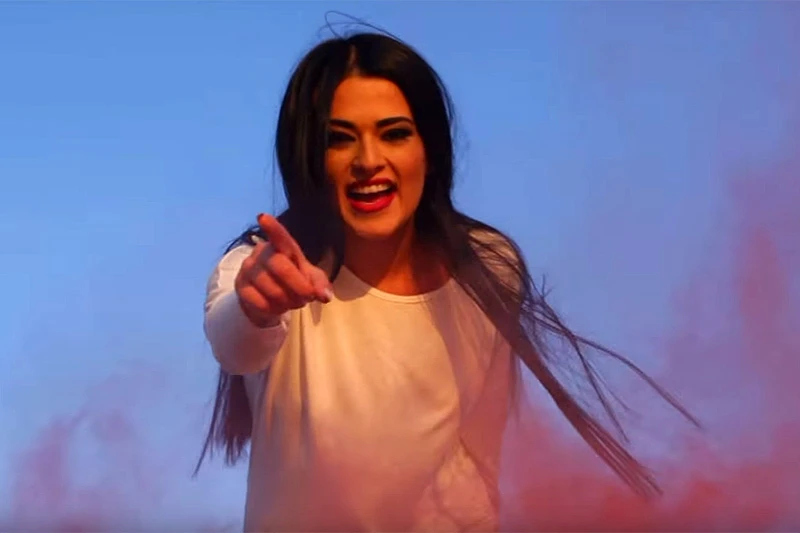 Novi lepršavi singl i video spot 'Nikada' Ammare Mistrić