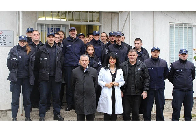 Budući policajci MUP-a Županije Zapadnohercegovačke darovali krv