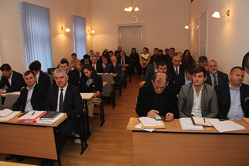 SDP tvrdi: Skupština HNŽ-a raporedila 350 milijuna KM na izvanrednim sjednicama