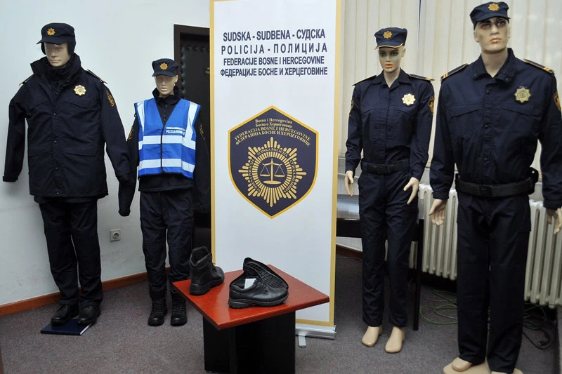 I za zimu i za ljeto: Nove uniforme za sudsku policiju