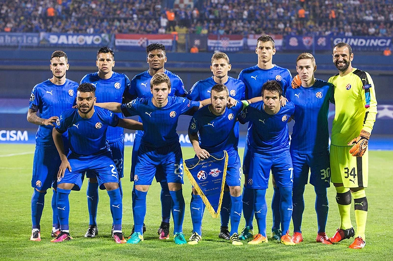 Dinamo 18. siječnja Pod Bijelim brijegom