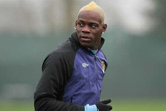Raiola: Balotelli bi se mogao vratiti u Englesku