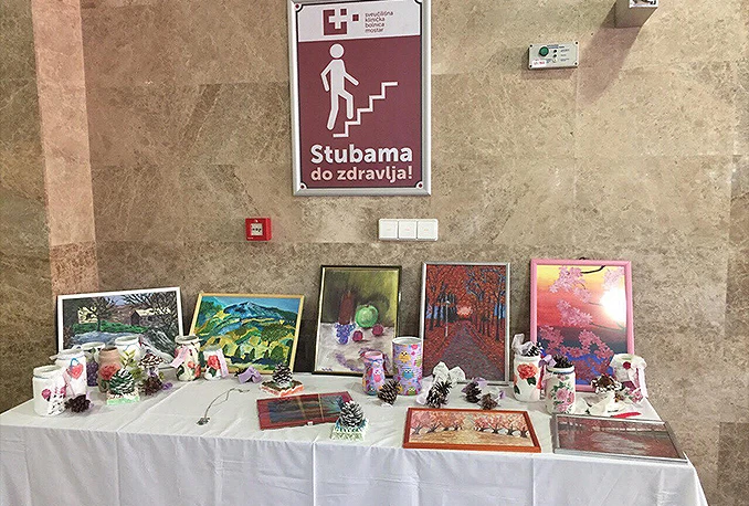 Izložba radova pacijenata Klinike za psihijatriju SKB Mostar