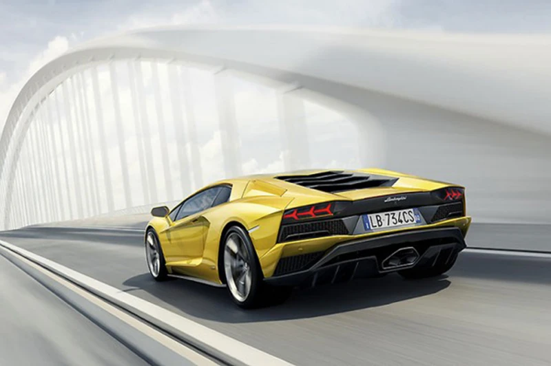 Lamborghini predstavio Aventador S