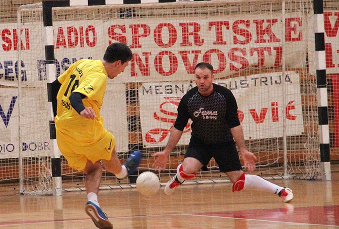 Božićni turnir: Micromatic i Halo Taxi kompletirali polufinale