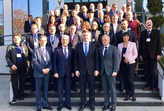 Sastanak Savjeta za Hrvate izvan RH: Cilj jačanje gospodarskog i socijalnog napretka