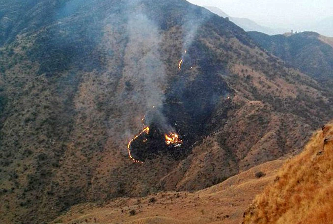 Nova avio nesreća: U Pakistanu se srušio avion sa 47 osoba