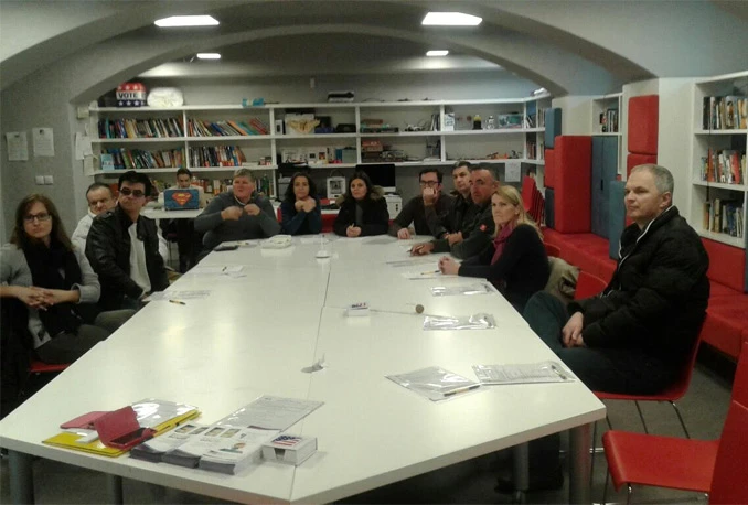 Održan seminar na znakovnom jeziku: Treba se oduprijeti i tražiti zaštitu od nasilnika