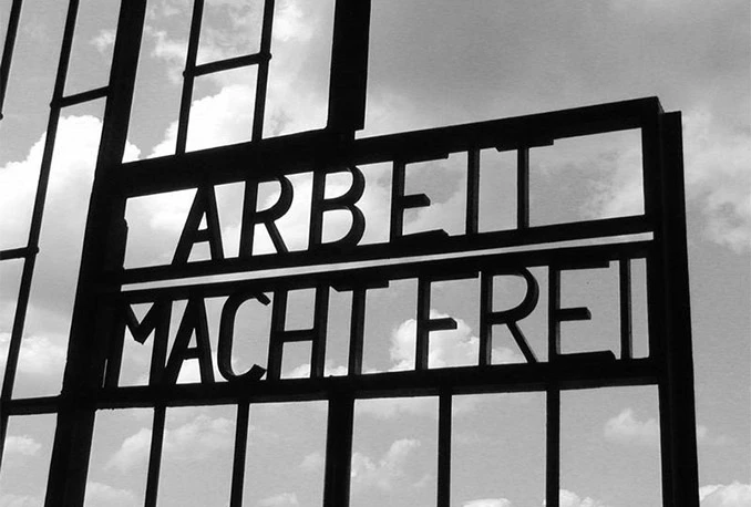Vrata "Arbeit macht frei" pronađena u Norveškoj