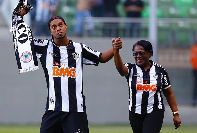 Ronaldinho i Riquelme žele da igraju za Chapecoense