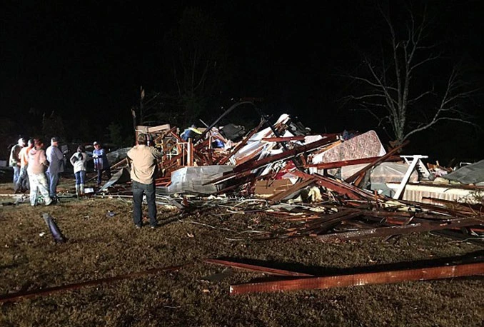Tornado u četiri američke države, najmanje pet mrtivh