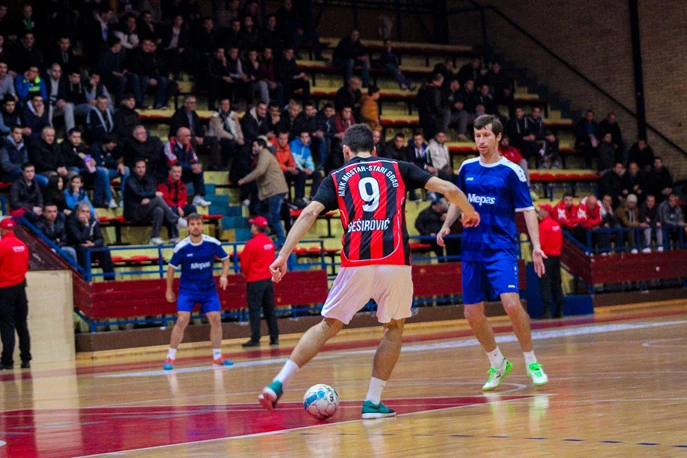 Sportski centar Crnač, Caffe bar Ćakula i Klub navijača Ultras idu dalje