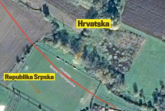 Samo na Balkanu: Nogometaši tijekom utakmice nekoliko stotina puta pređu granicu