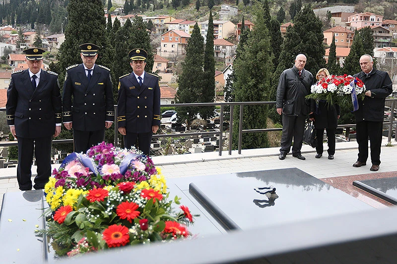 Hrvatske udruge traže tužbu protiv Izetbegovića zbog ubojstva Leutara
