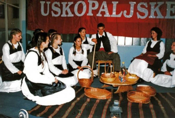 Kroz Uskoplje s pjesmom