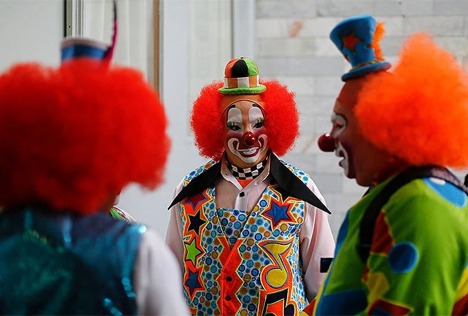 ''Strašnim klaunovima'' prijete novčane kazne