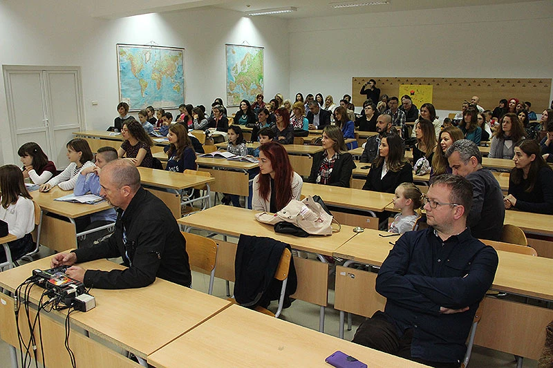 Mostar: Sonja Jurić predstavila knjigu 'Na krilima ljubavi'