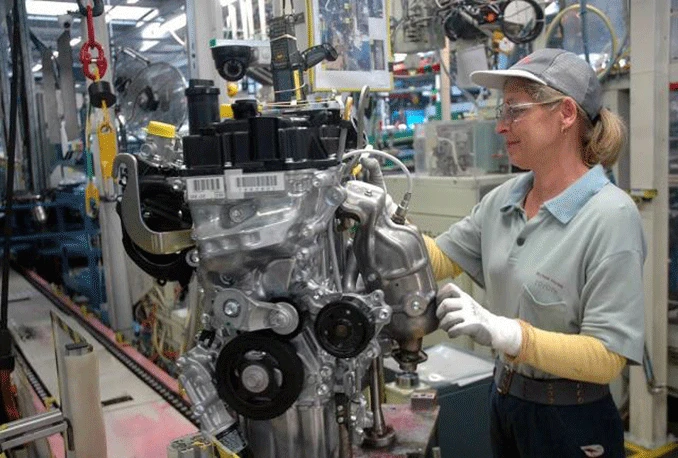 Velika promjena u auto industriji - povećavanje motora