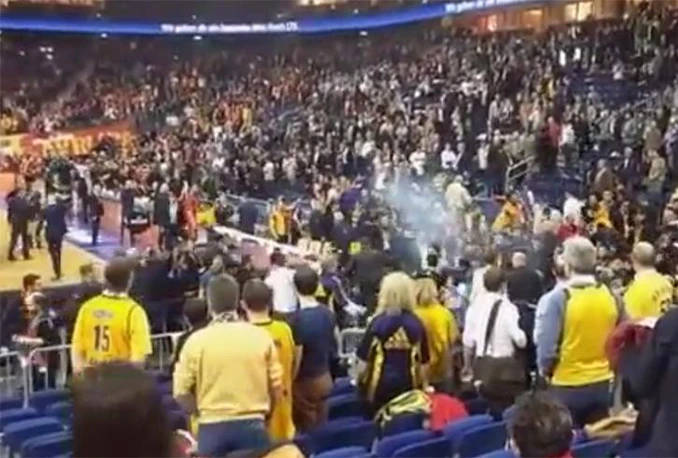 Galatasaray kažnjen zbog divljanja navijača