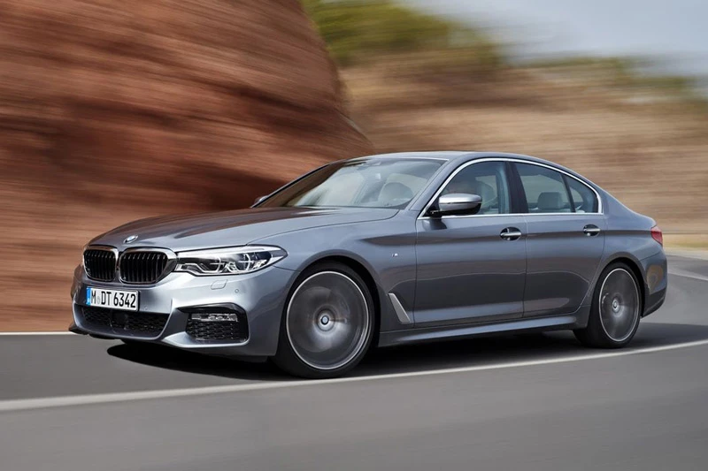 FOTO | Nova 'igračka' stigla - BMW 5 službeno predstavljen!