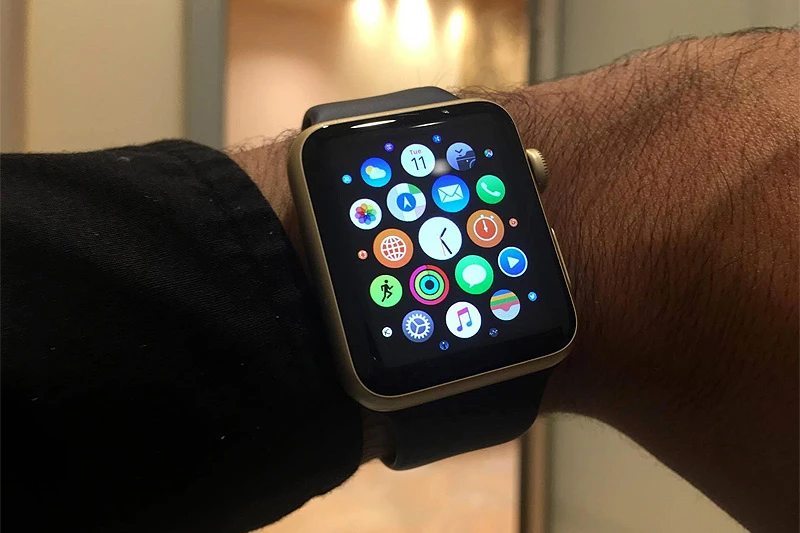 Na sastancima britanske vlade zabranjeno koristiti Appleov sat
