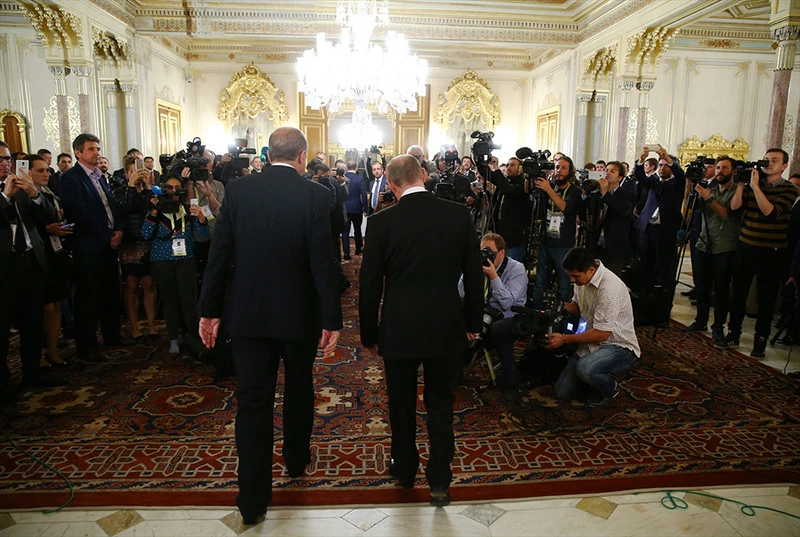 Pomirili se Erdogan i Putin