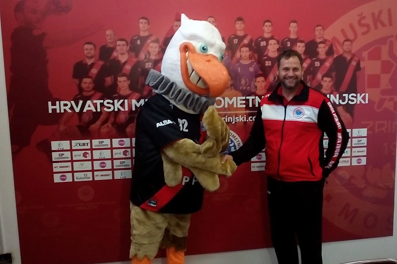 Rukometaši Zrinjskog uz novu maskotu očekuju pobjedu nad Čelikom