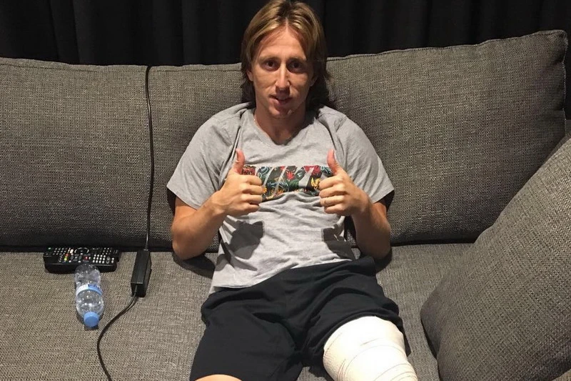 Operirani Modrić iz kreveta: Hvala Madrid i forza Hrvatska!