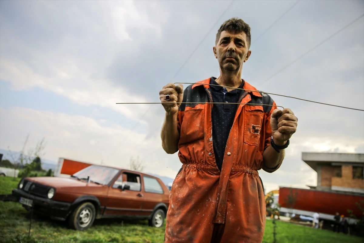 Bosanac uređajem u starom automobilu pronalazi podzemne vode